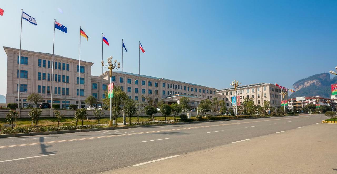 Millennium Resort Wuyishan Вуйшан Екстер'єр фото