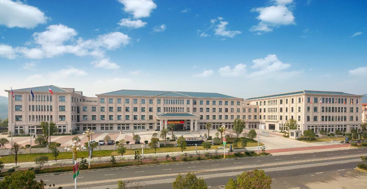 Millennium Resort Wuyishan Вуйшан Екстер'єр фото